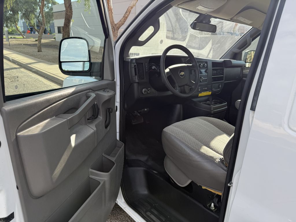 Photo 7 of this CHEVROLET EXPRESS G2500