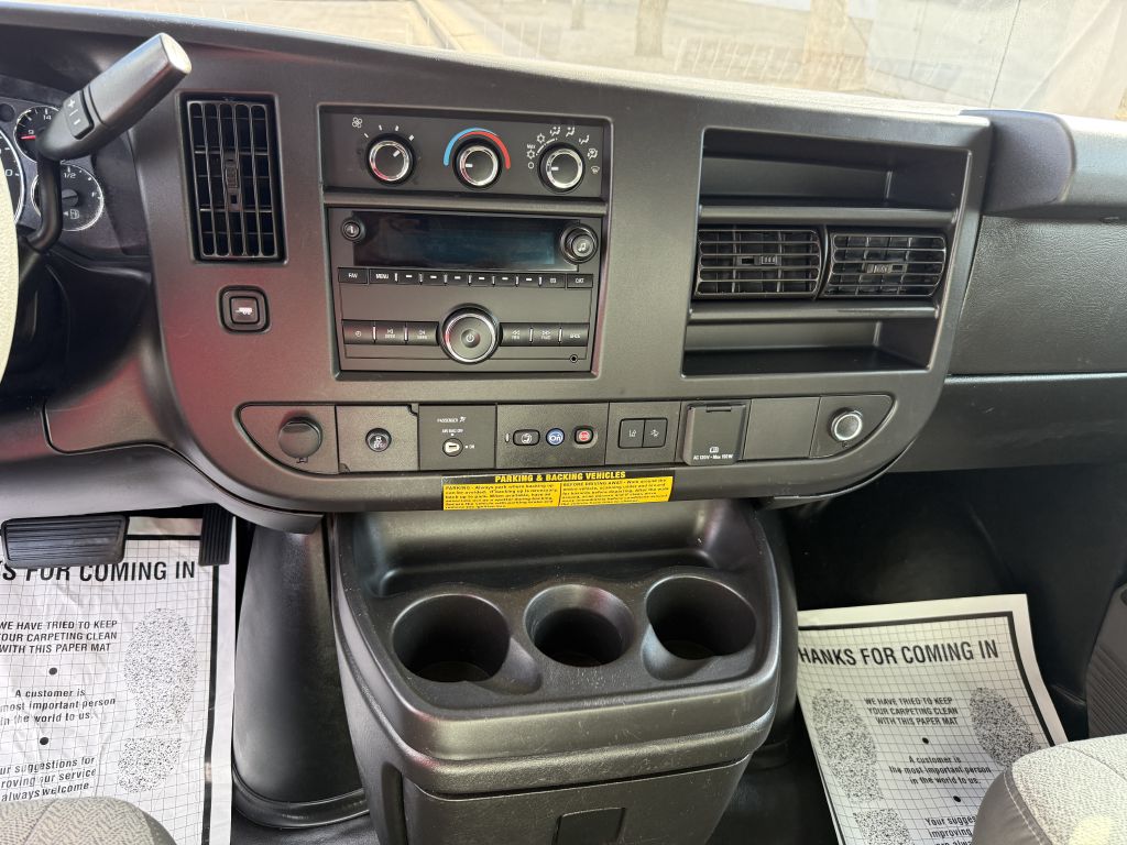 Photo 16 of this CHEVROLET EXPRESS G2500