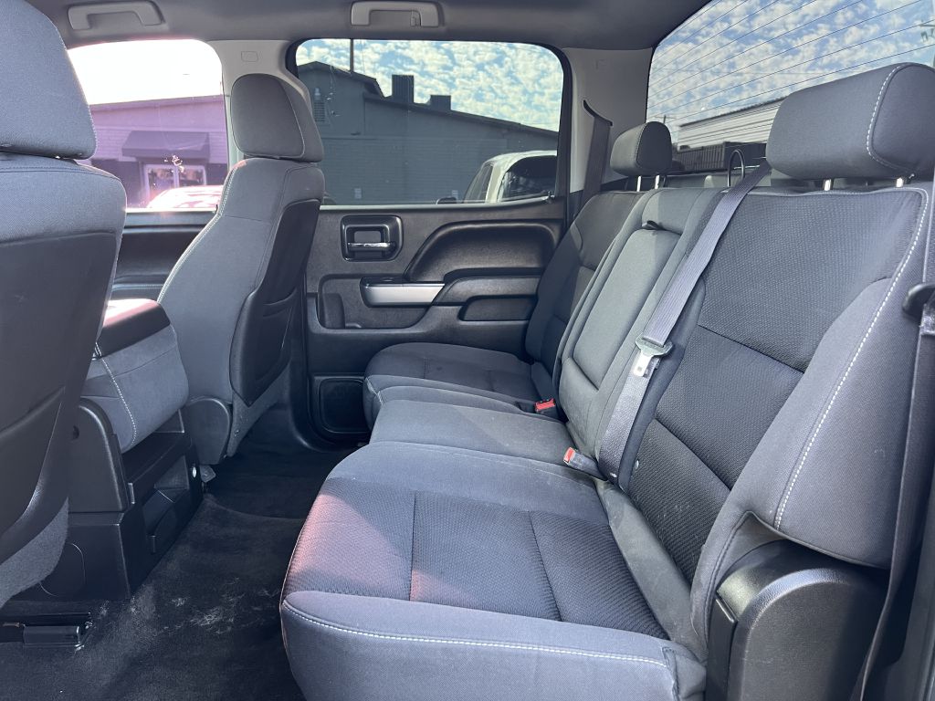 Photo 12 of this CHEVROLET SILVERADO