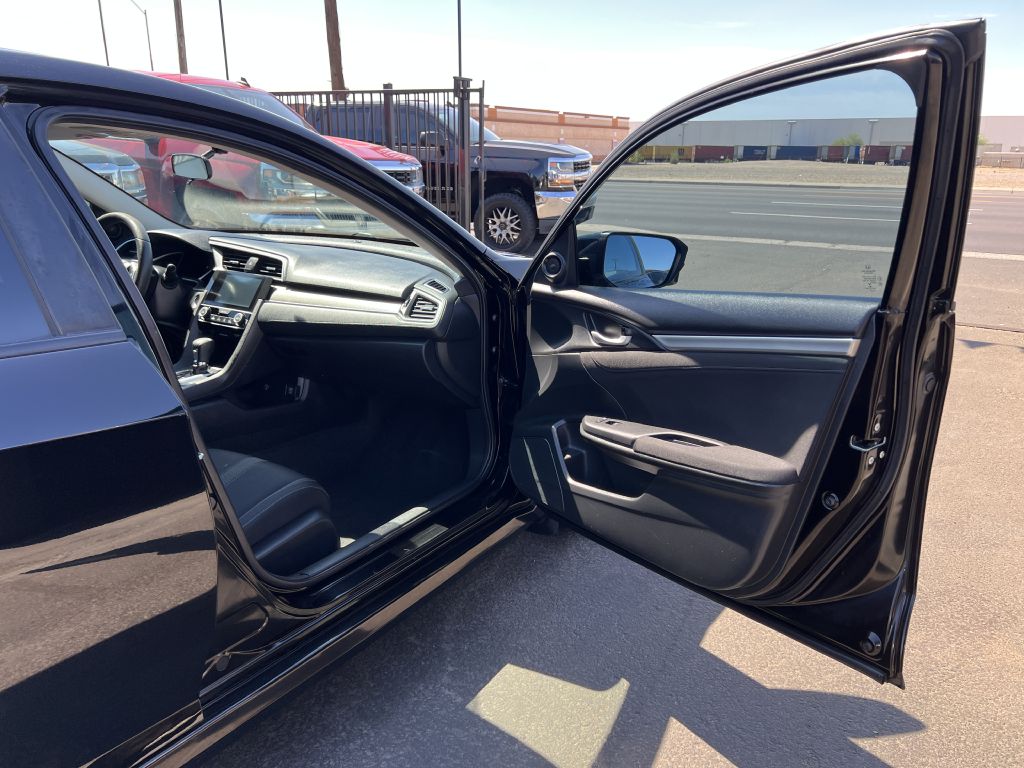 Photo 15 of this HONDA CIVIC