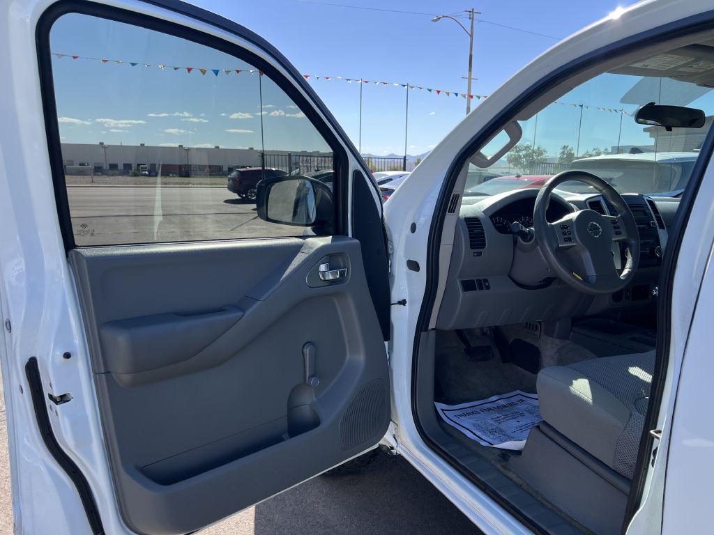 Photo 9 of this NISSAN FRONTIER