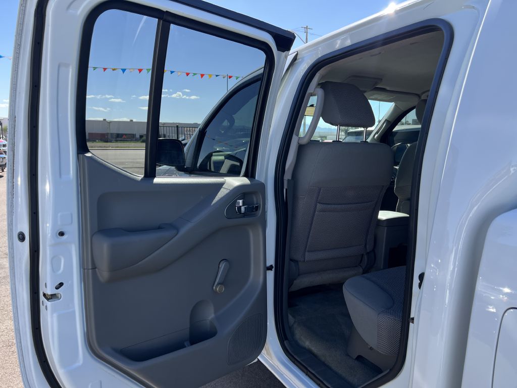 Photo 11 of this NISSAN FRONTIER
