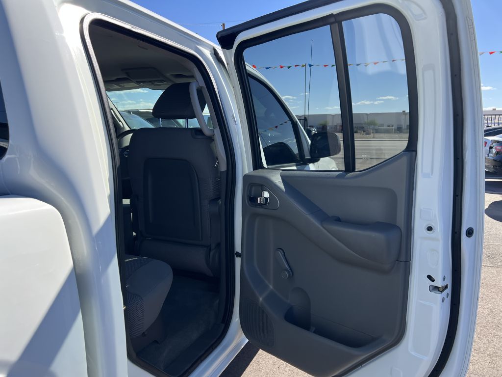 Photo 13 of this NISSAN FRONTIER