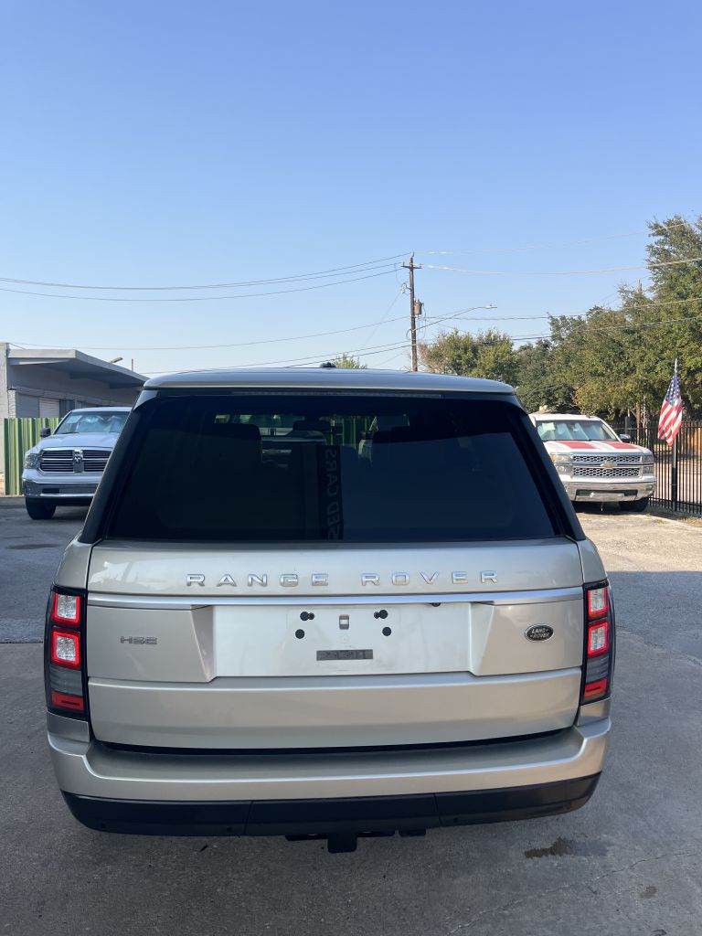 Photo 7 of this LAND ROVER RANGE ROVER