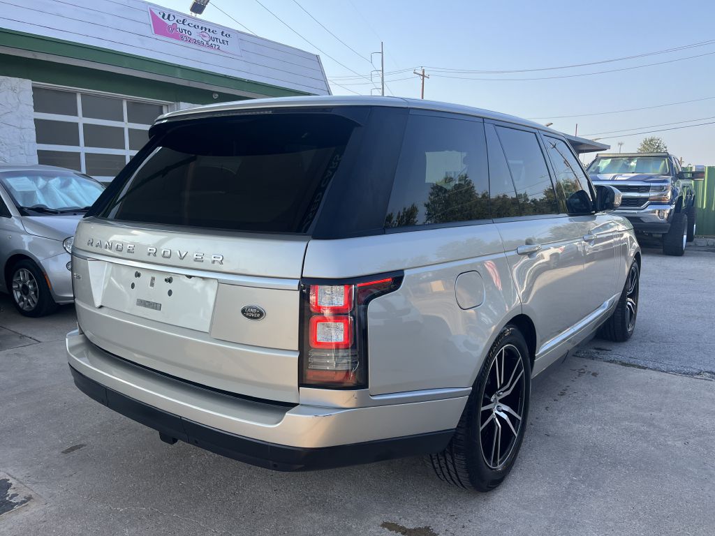 Photo 2 of this LAND ROVER RANGE ROVER