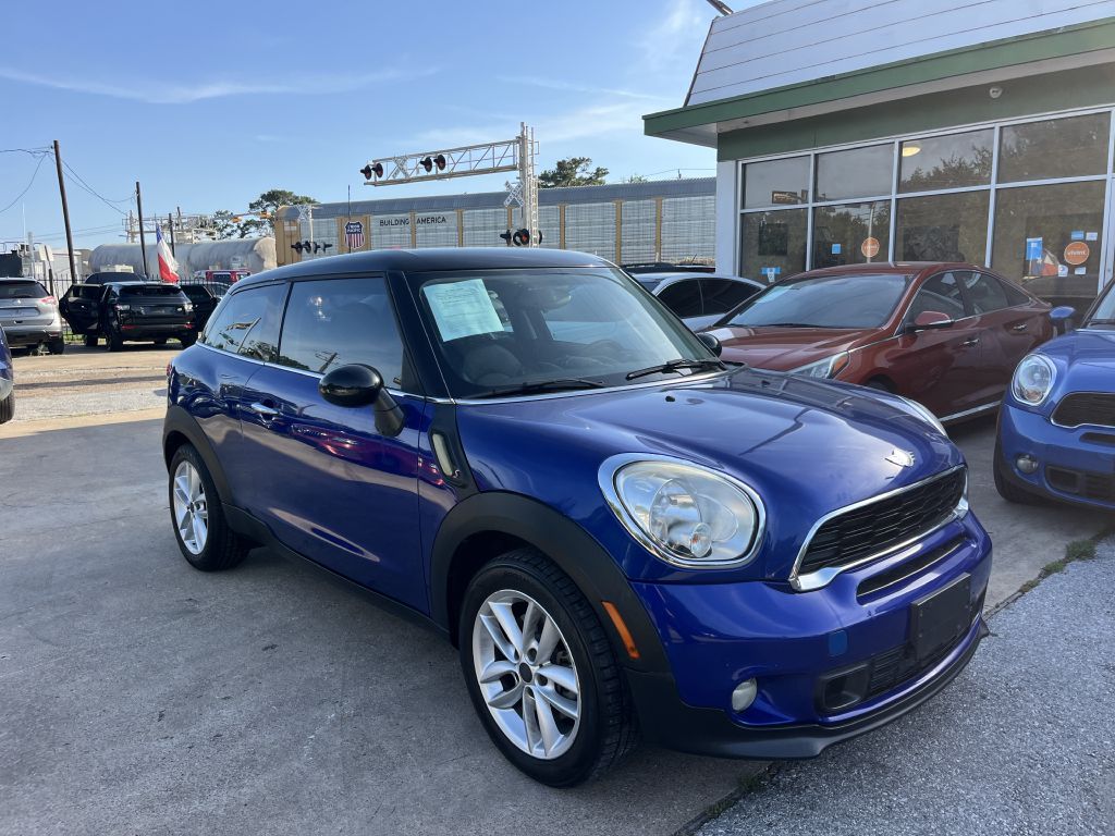 Photo 3 of this MINI COOPER