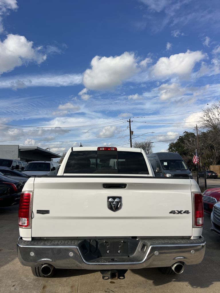 Photo 4 of this RAM 1500