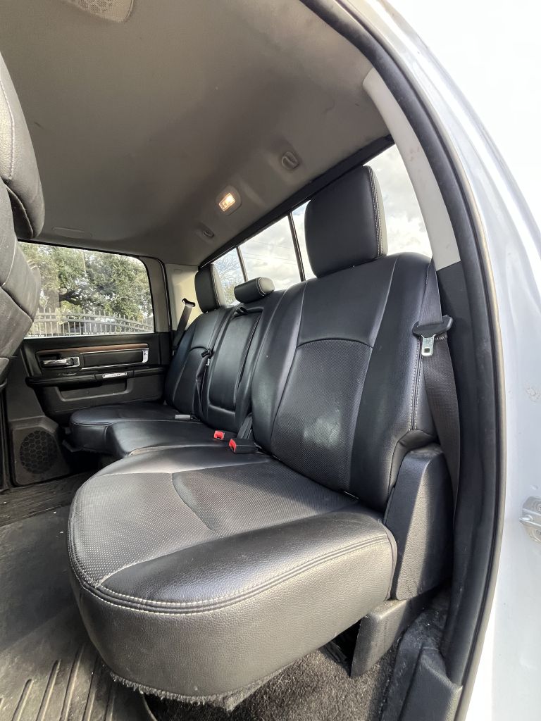 Photo 9 of this RAM 1500