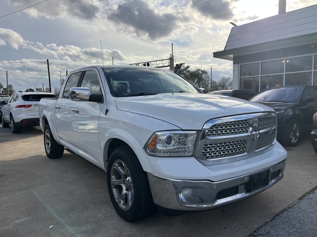 Photo 2 of this RAM 1500