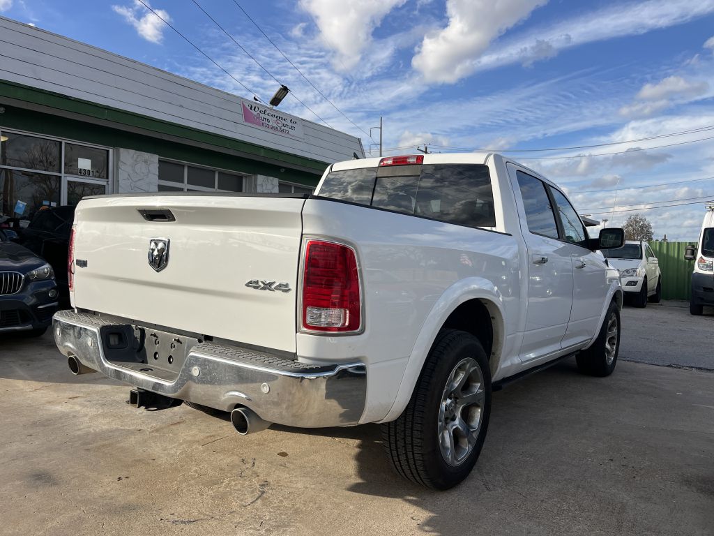 Photo 3 of this RAM 1500