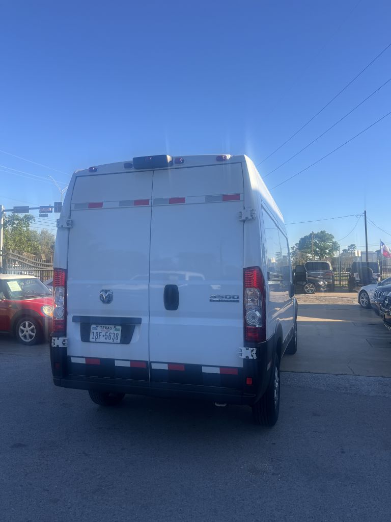 Photo 8 of this RAM PROMASTER 3500