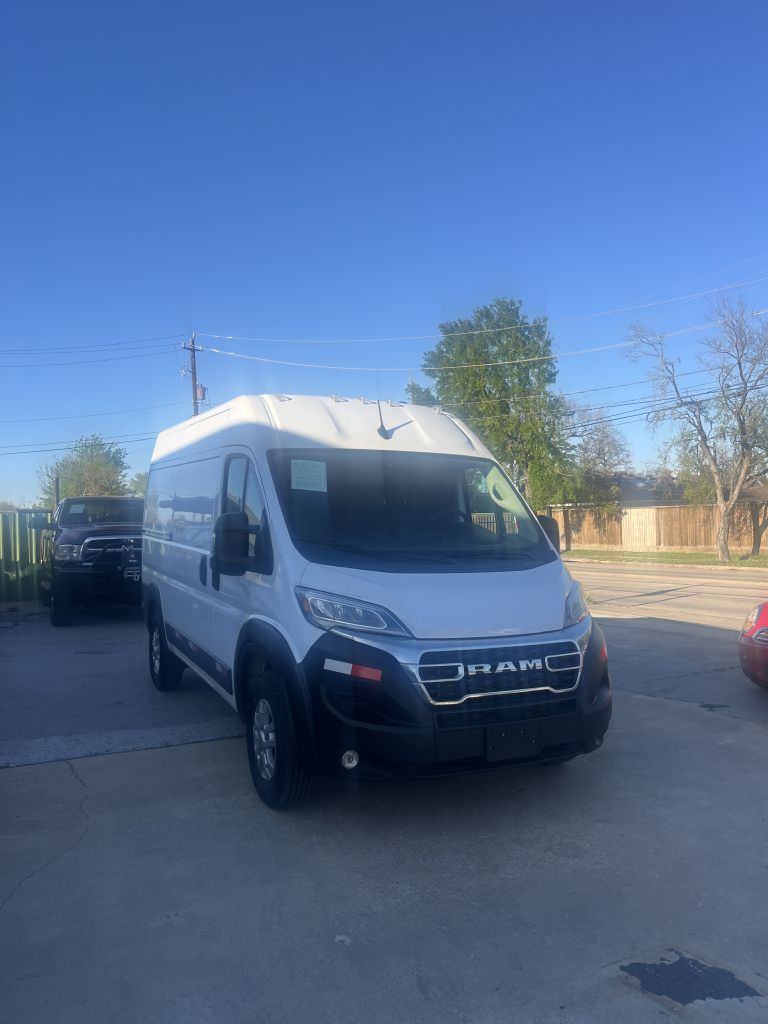 Photo 3 of this RAM PROMASTER 3500
