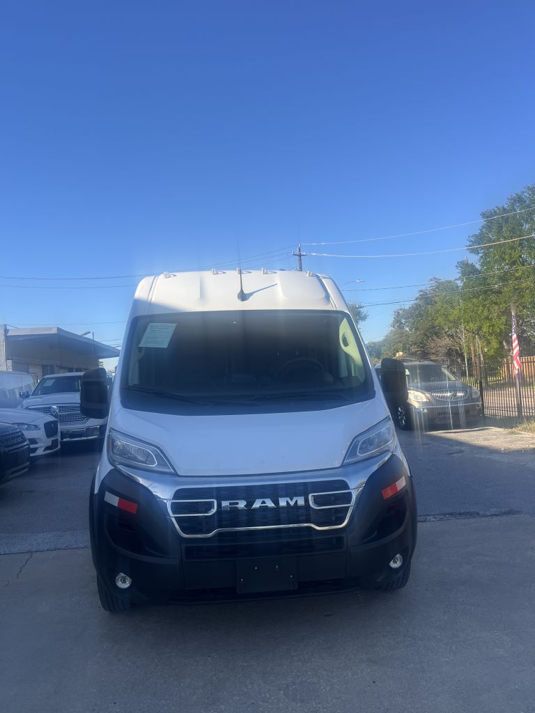 Photo 2 of this RAM PROMASTER 3500