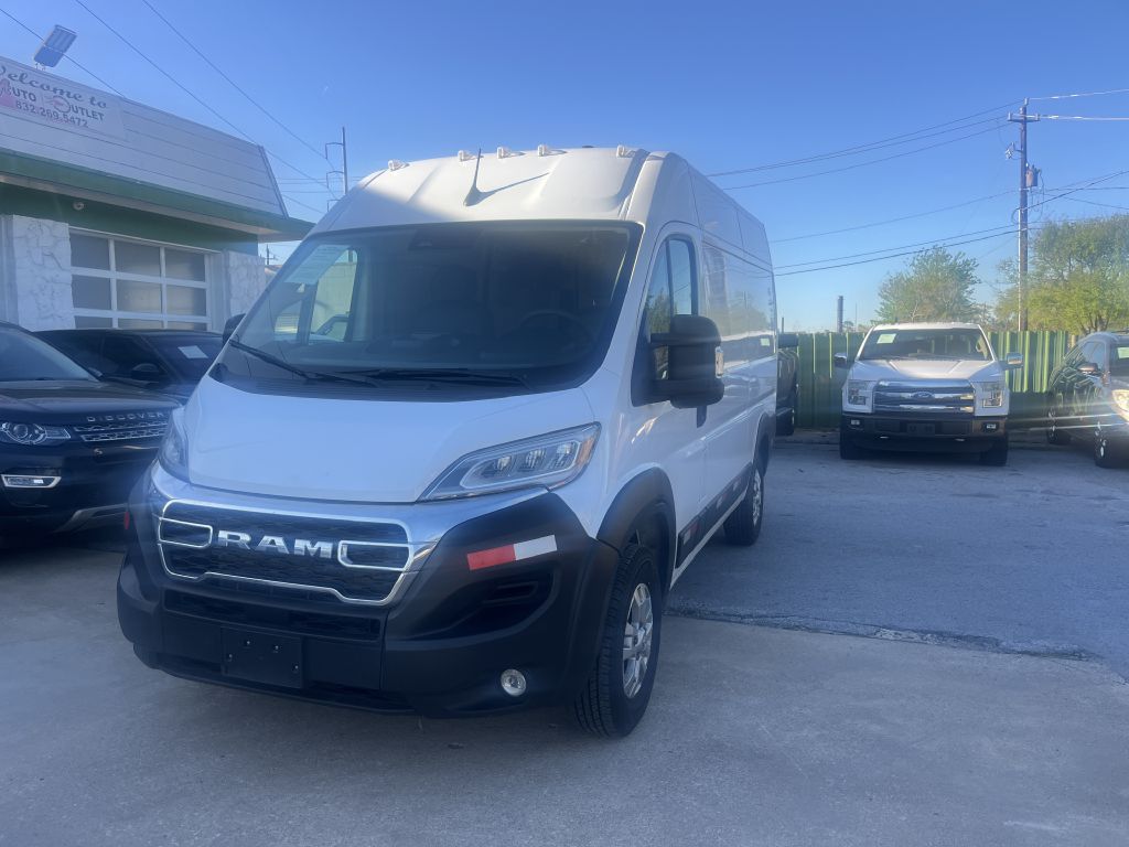 Photo 13 of this RAM PROMASTER 3500