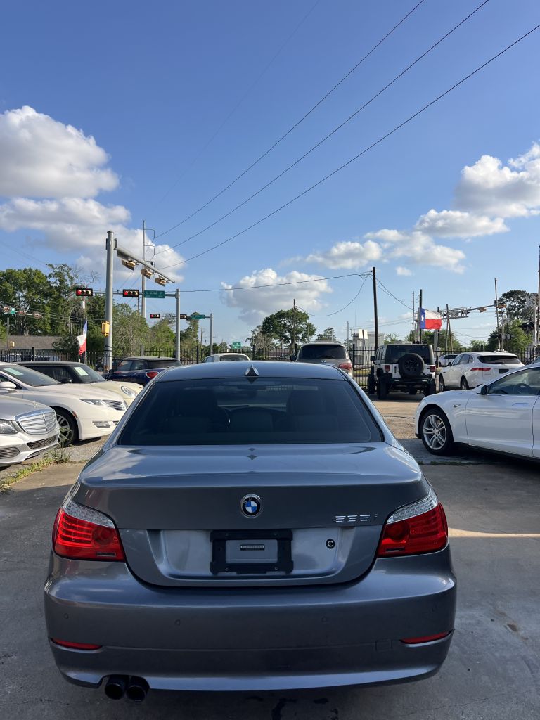 Photo 5 of this BMW 535