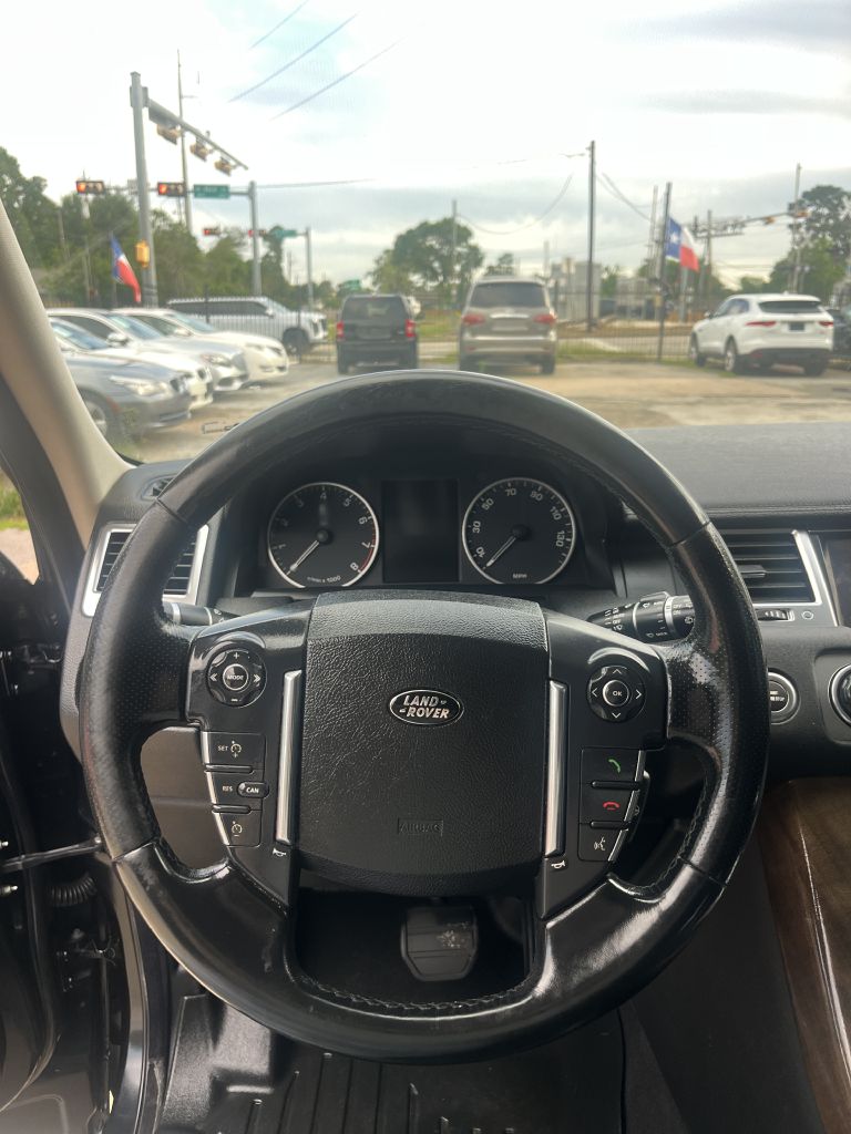 Photo 9 of this LAND ROVER RANGE ROVER SPO