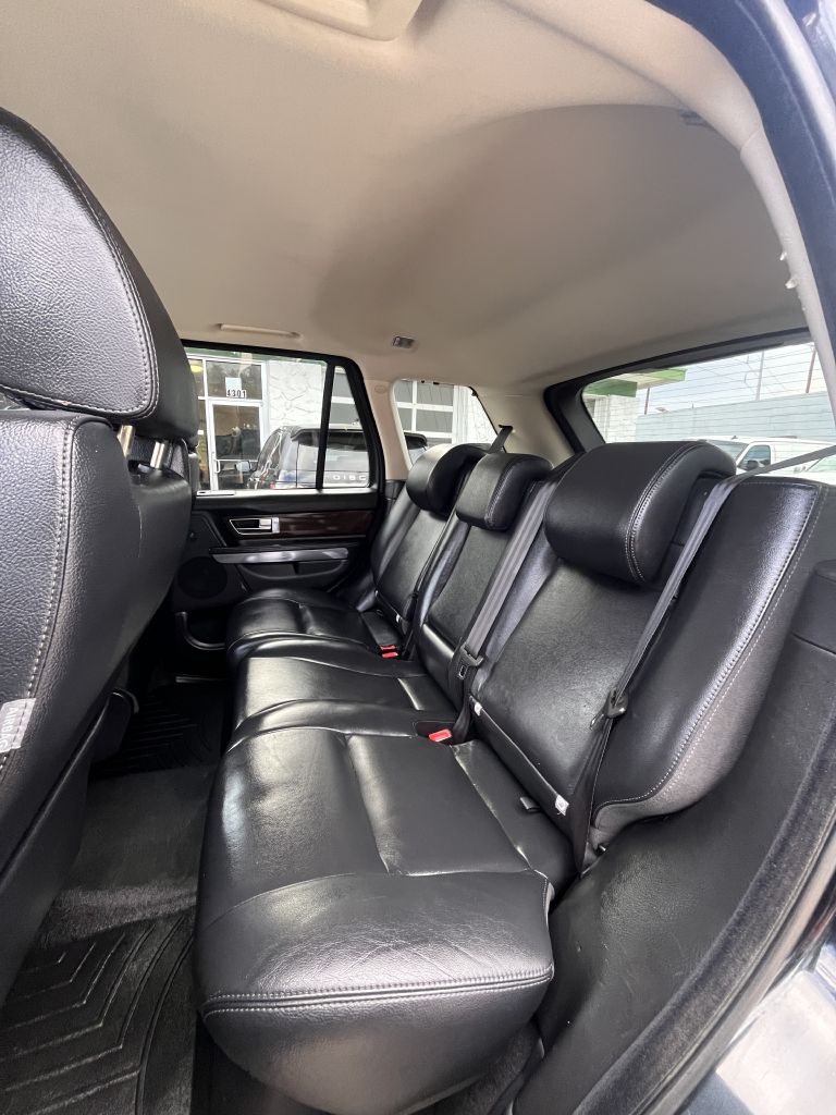 Photo 13 of this LAND ROVER RANGE ROVER SPO