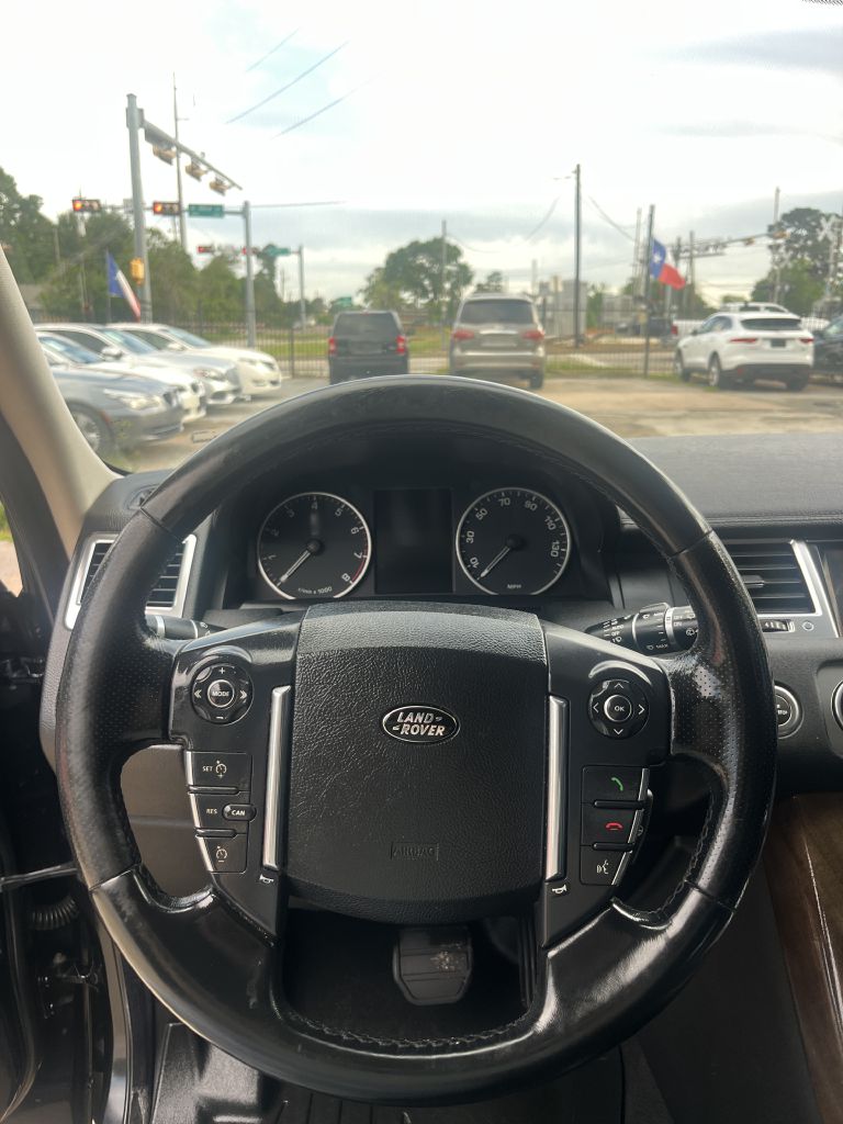 Photo 45 of this LAND ROVER RANGE ROVER SPO
