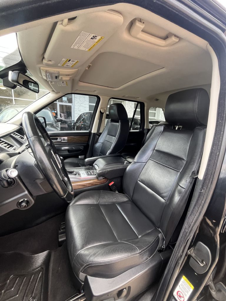 Photo 53 of this LAND ROVER RANGE ROVER SPO