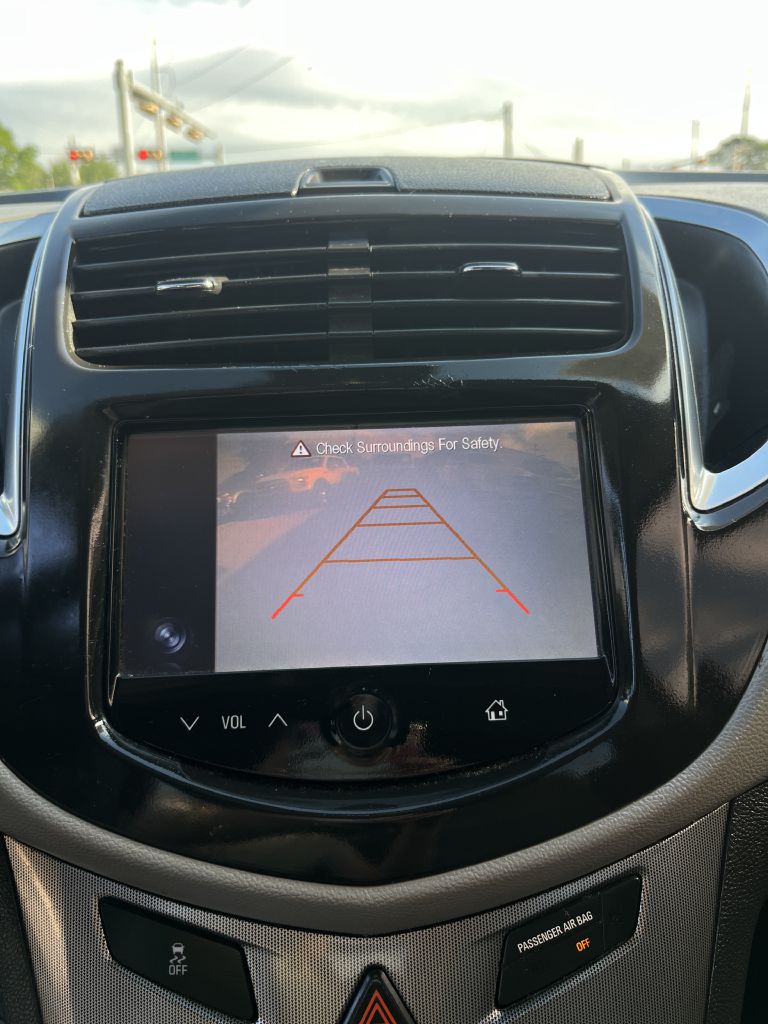 Photo 27 of this CHEVROLET TRAX