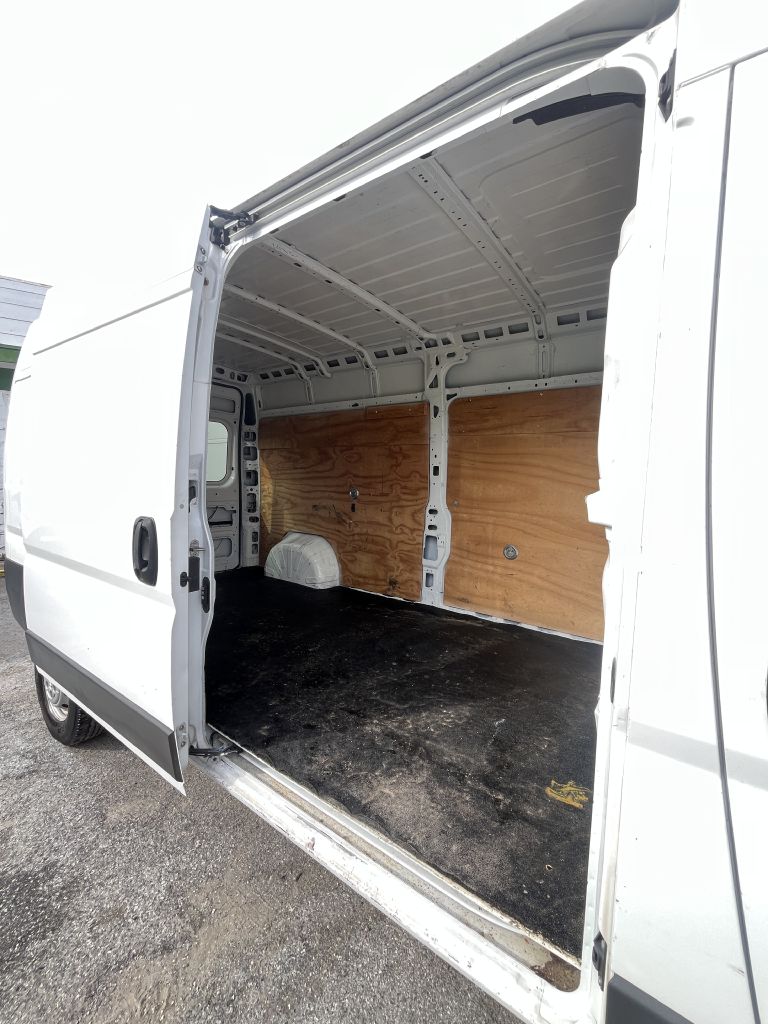Photo 19 of this RAM PROMASTER 2500