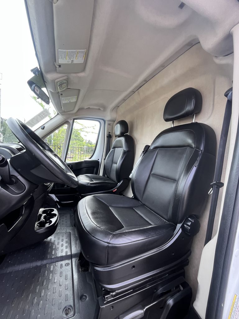 Photo 14 of this RAM PROMASTER 2500