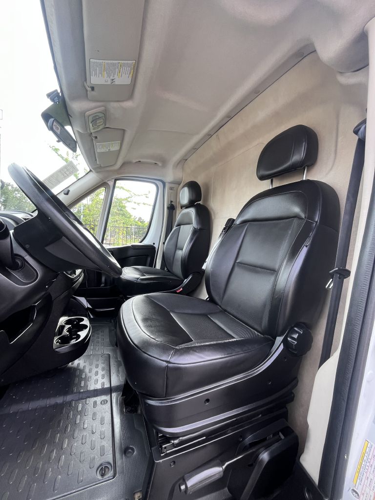 Photo 15 of this RAM PROMASTER 2500