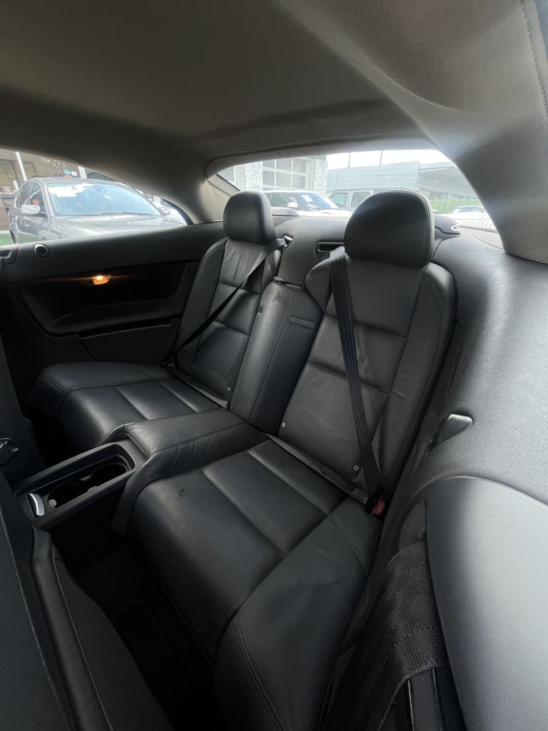 Photo 47 of this VOLVO C70