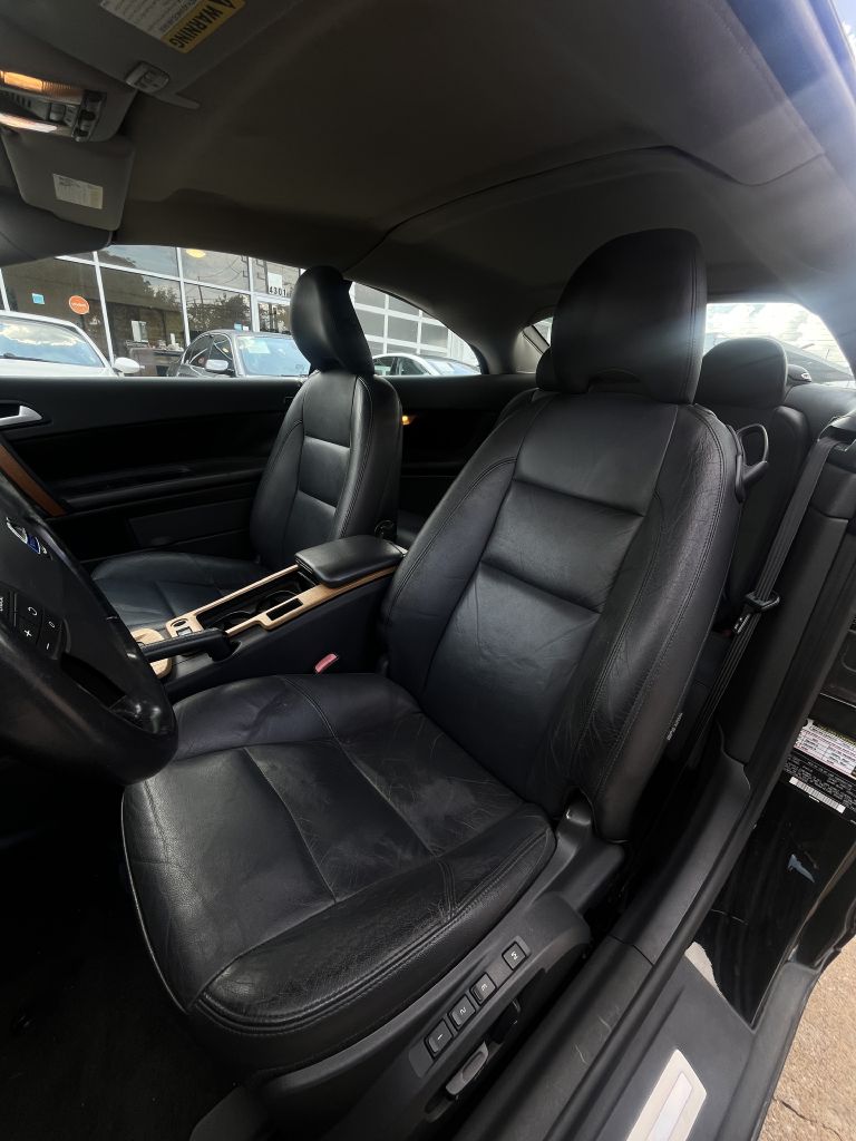 Photo 48 of this VOLVO C70