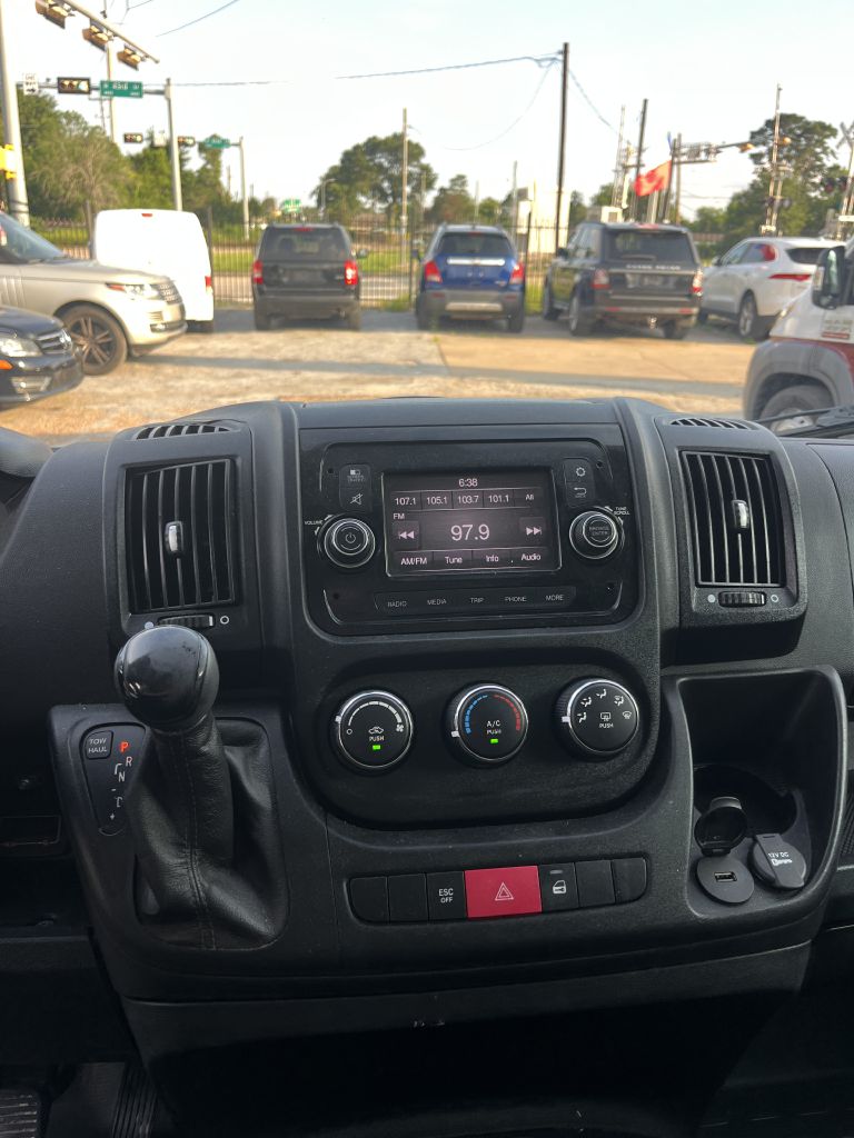 Photo 41 of this RAM PROMASTER 1500