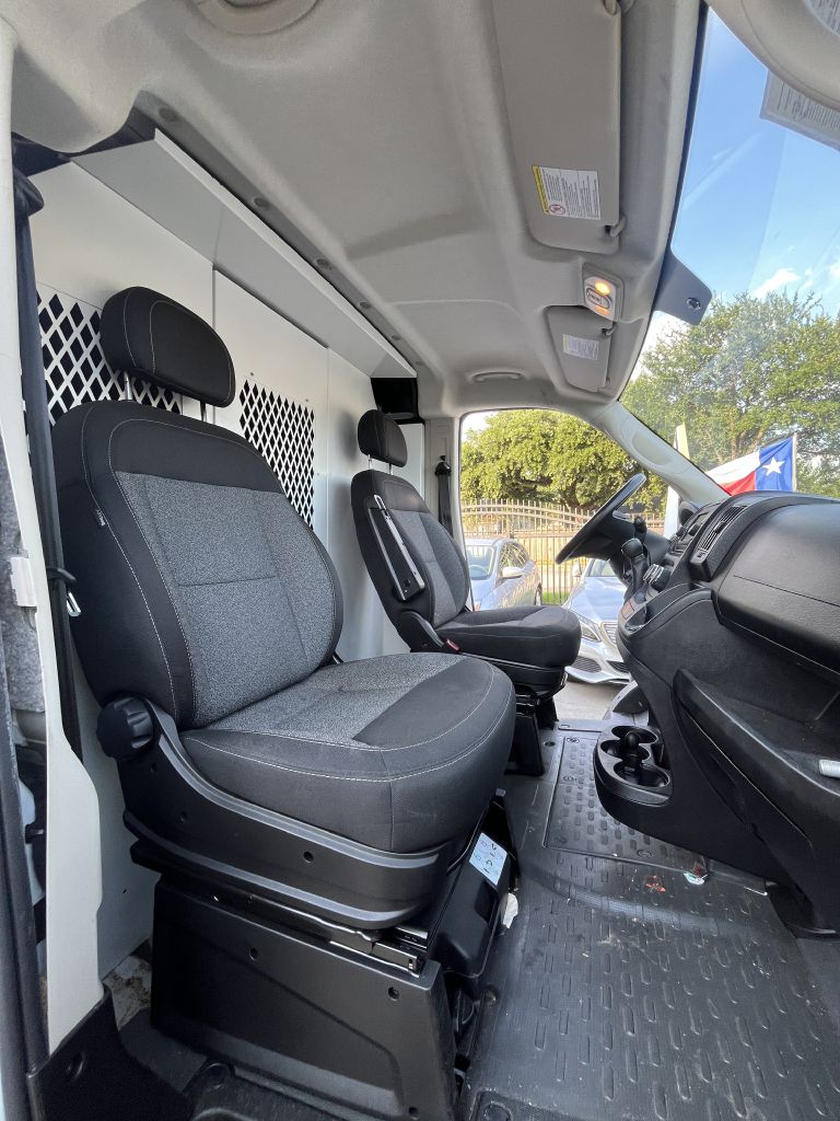 Photo 46 of this RAM PROMASTER 1500