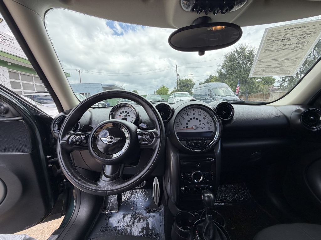 Photo 19 of this MINI COOPER