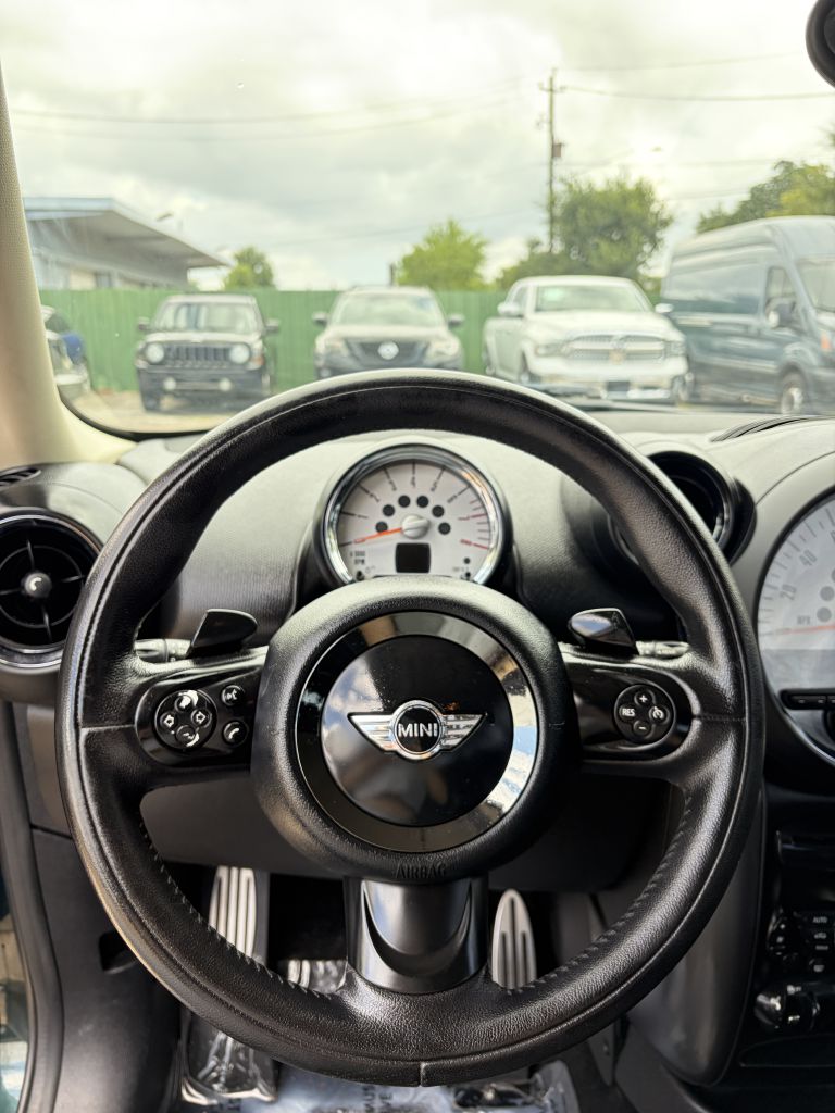 Photo 53 of this MINI COOPER