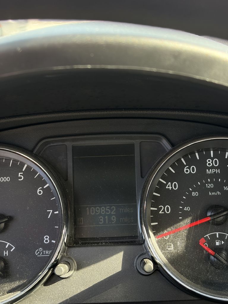 Photo 9 of this NISSAN ROGUE