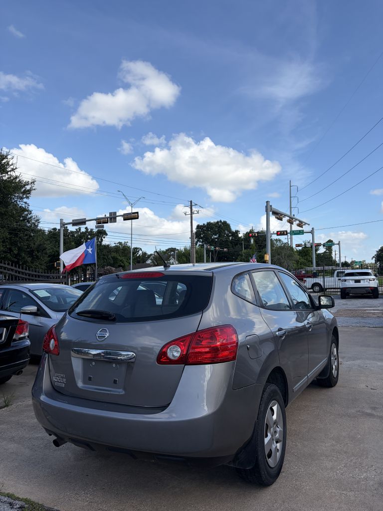 Photo 15 of this NISSAN ROGUE