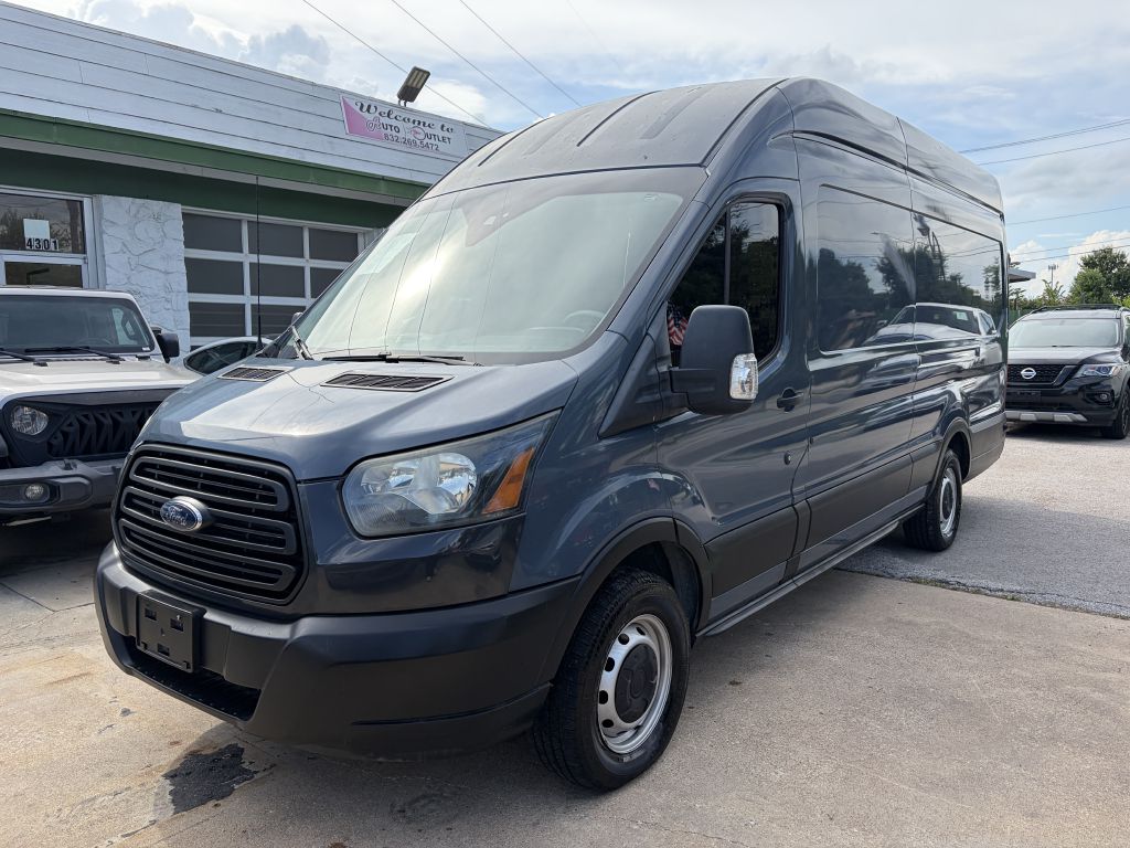 Photo 50 of this FORD TRANSIT