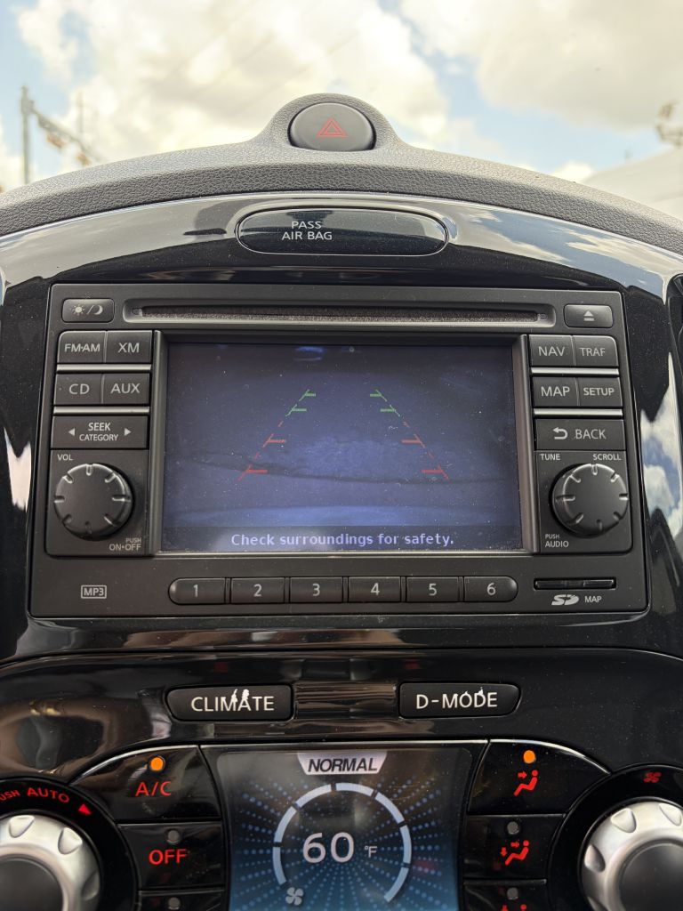 Photo 10 of this NISSAN JUKE