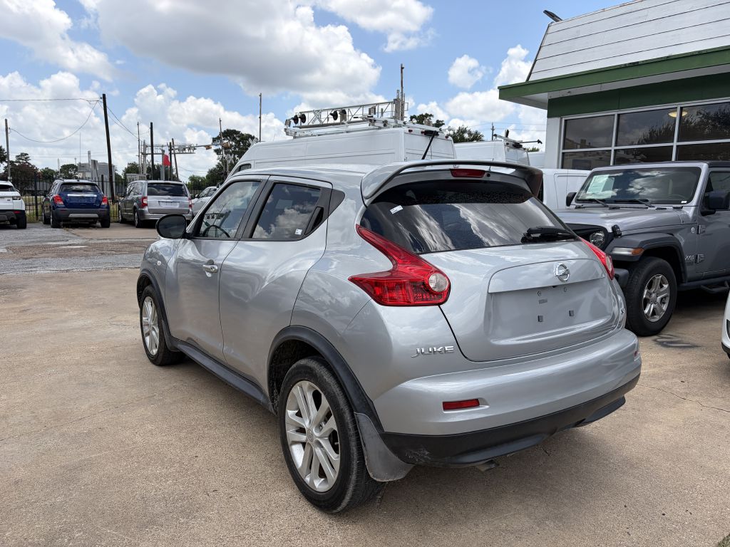Photo 32 of this NISSAN JUKE