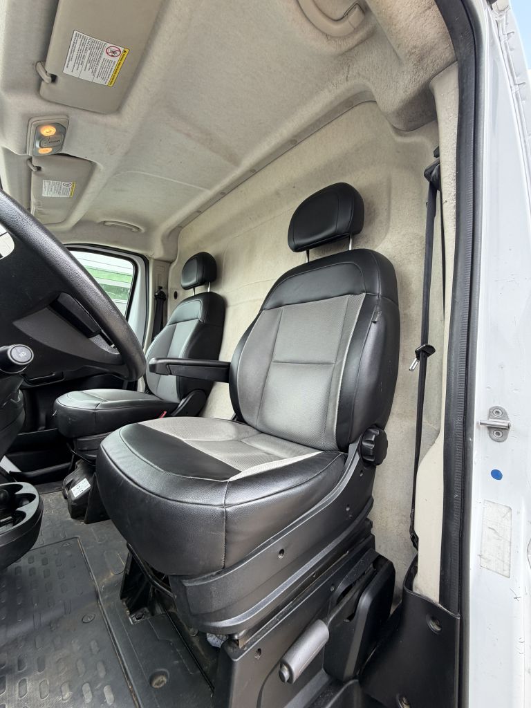 Photo 12 of this RAM PROMASTER 3500