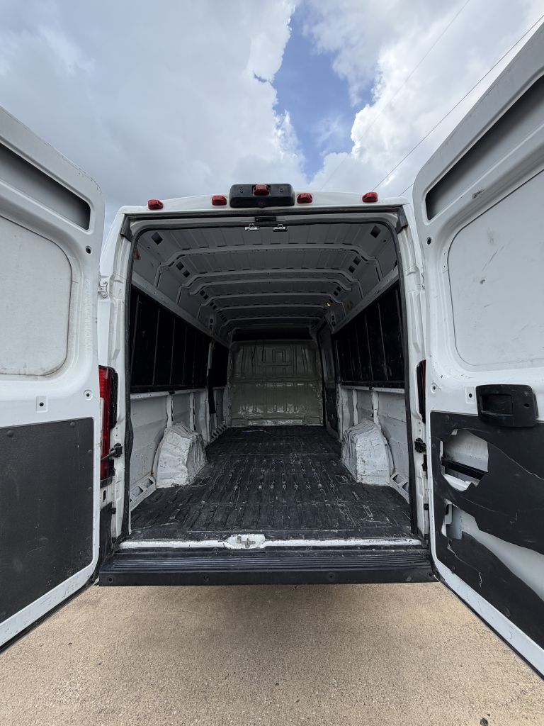 Photo 52 of this RAM PROMASTER 3500