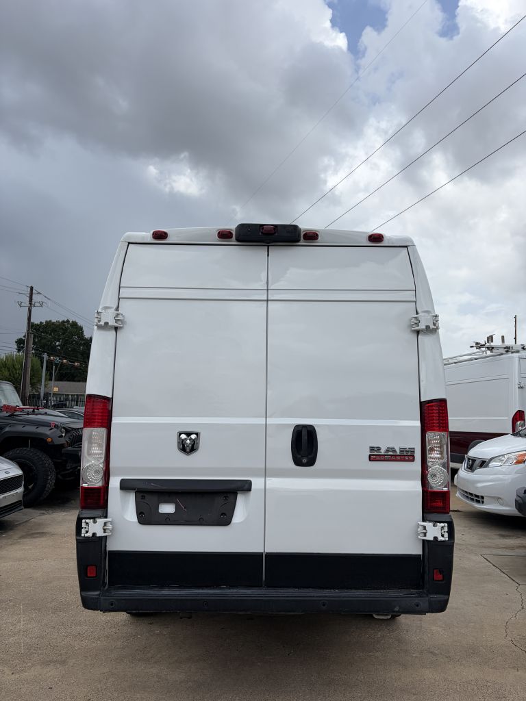 Photo 63 of this RAM PROMASTER 3500