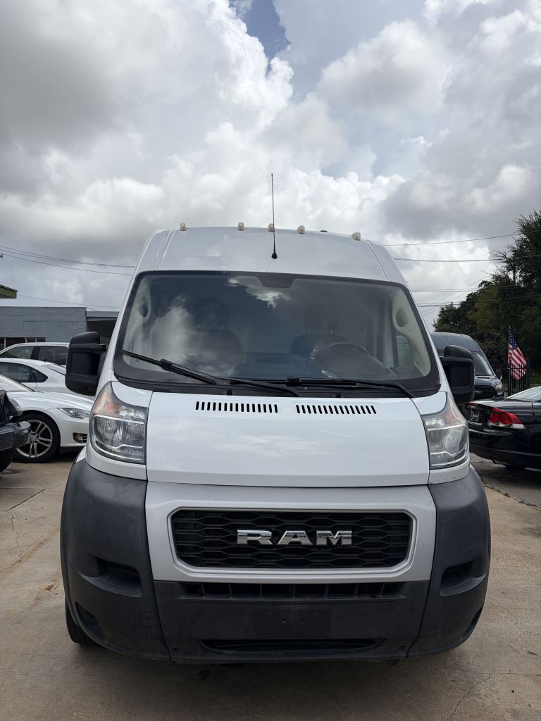 Photo 93 of this RAM PROMASTER 3500