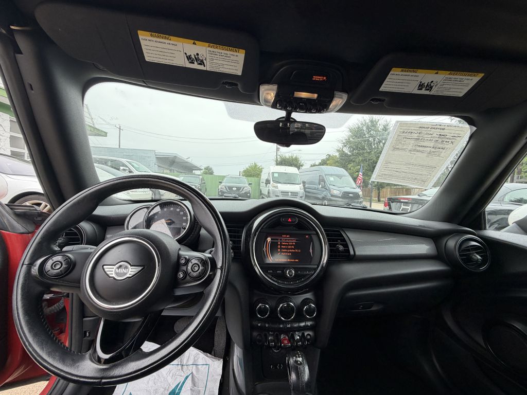 Photo 5 of this MINI COOPER