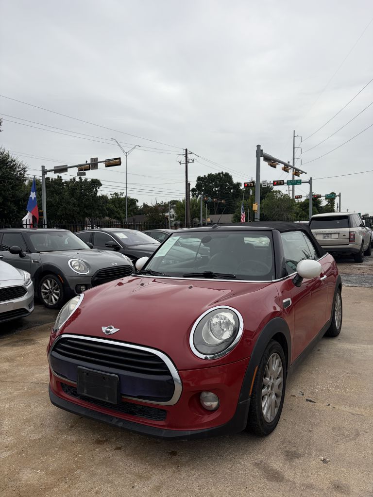 Photo 17 of this MINI COOPER