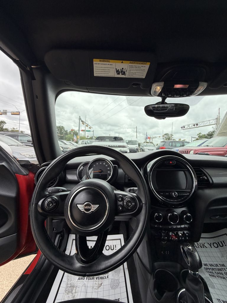 Photo 27 of this MINI COOPER