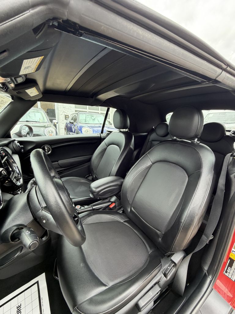 Photo 30 of this MINI COOPER