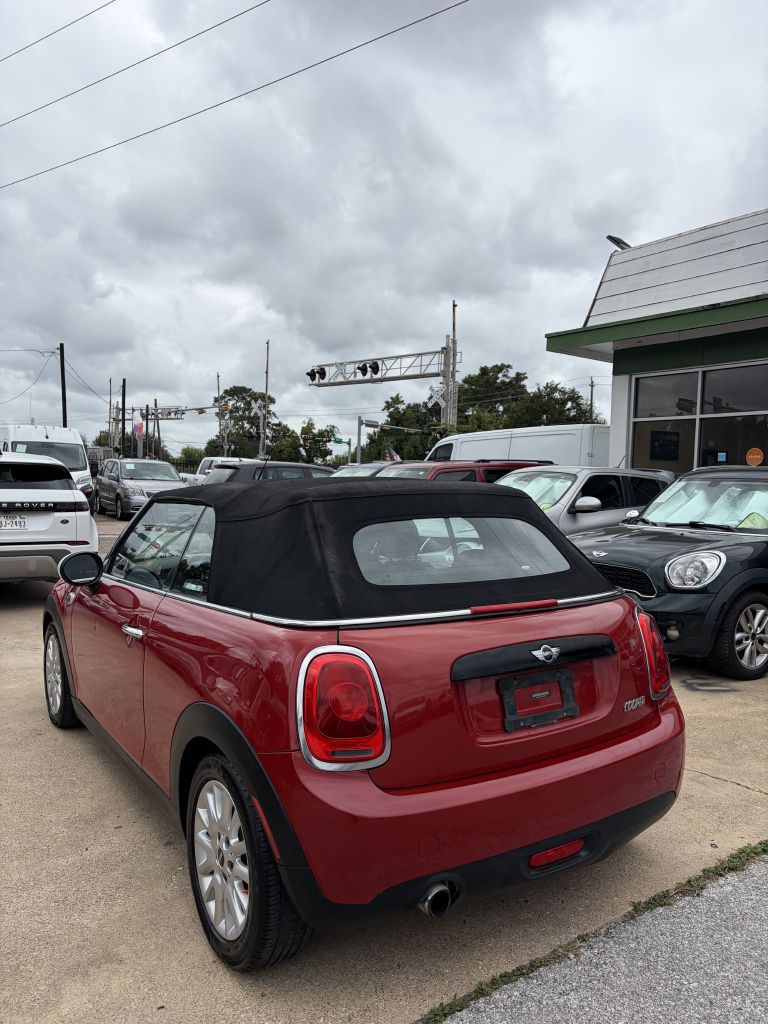 Photo 36 of this MINI COOPER