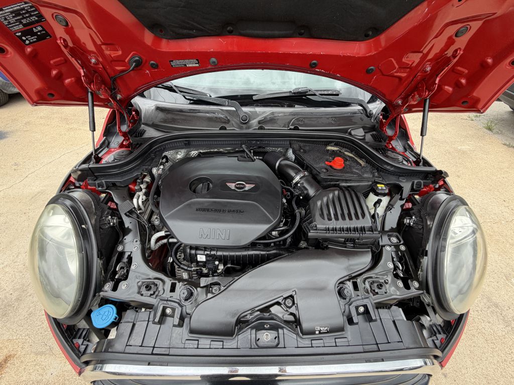 Photo 38 of this MINI COOPER