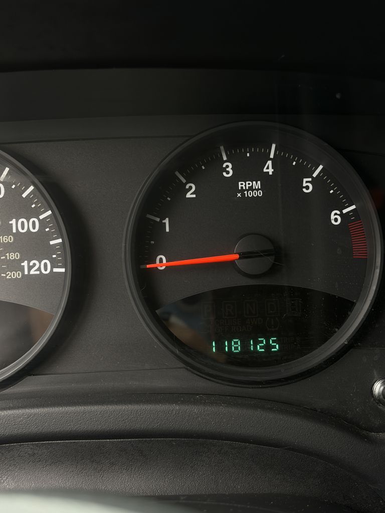 Photo 15 of this JEEP PATRIOT