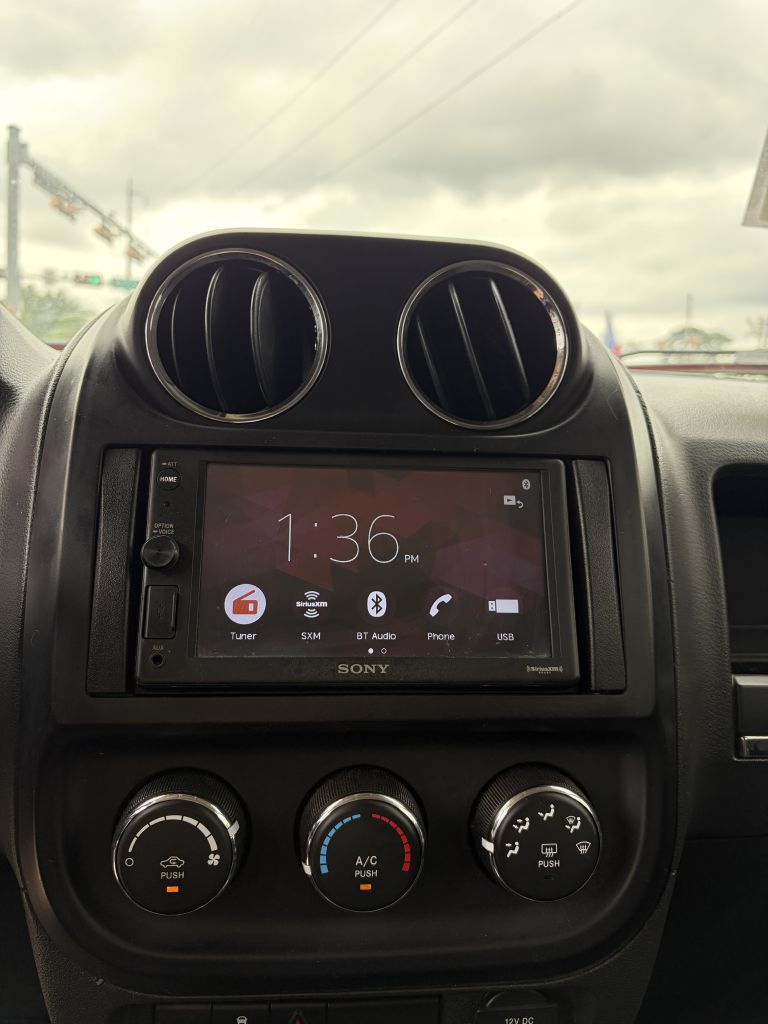 Photo 24 of this JEEP PATRIOT